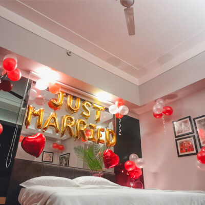 From my heart to Yours Just Married Décor